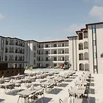 Akalia Resort Hotel & Spa 4*