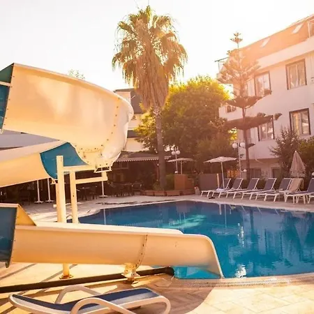 Akalia & Otel 4*