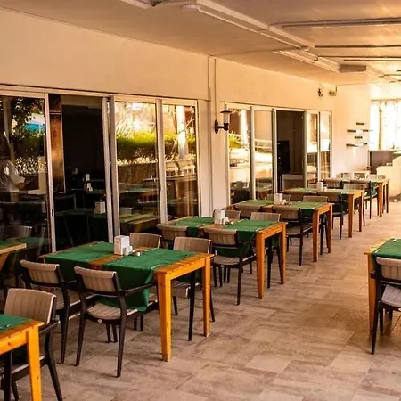 Akalia Resort Hotel & Spa 4*