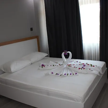 Akalia Suite Hotel & Spa 4*