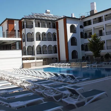 Akalia Suite Hotel & Spa 4* Sidé
